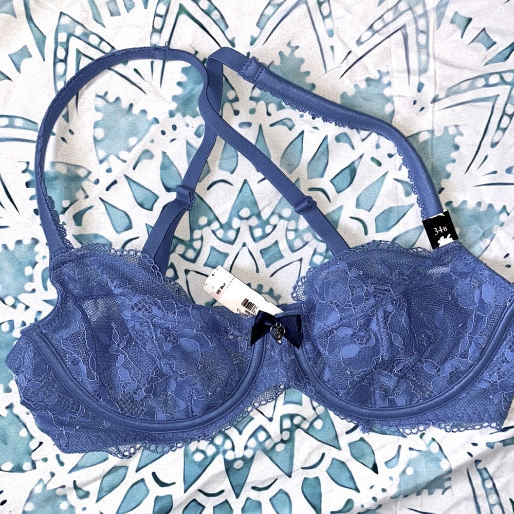 Victoria’s Secret Body by Victoria Unlined Demi 34b